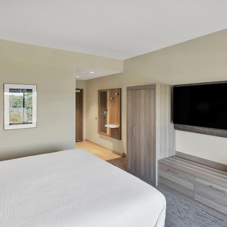 Holiday Inn Express & Suites Fort Walton Beach - Eglin Area By Ihg Luaran gambar