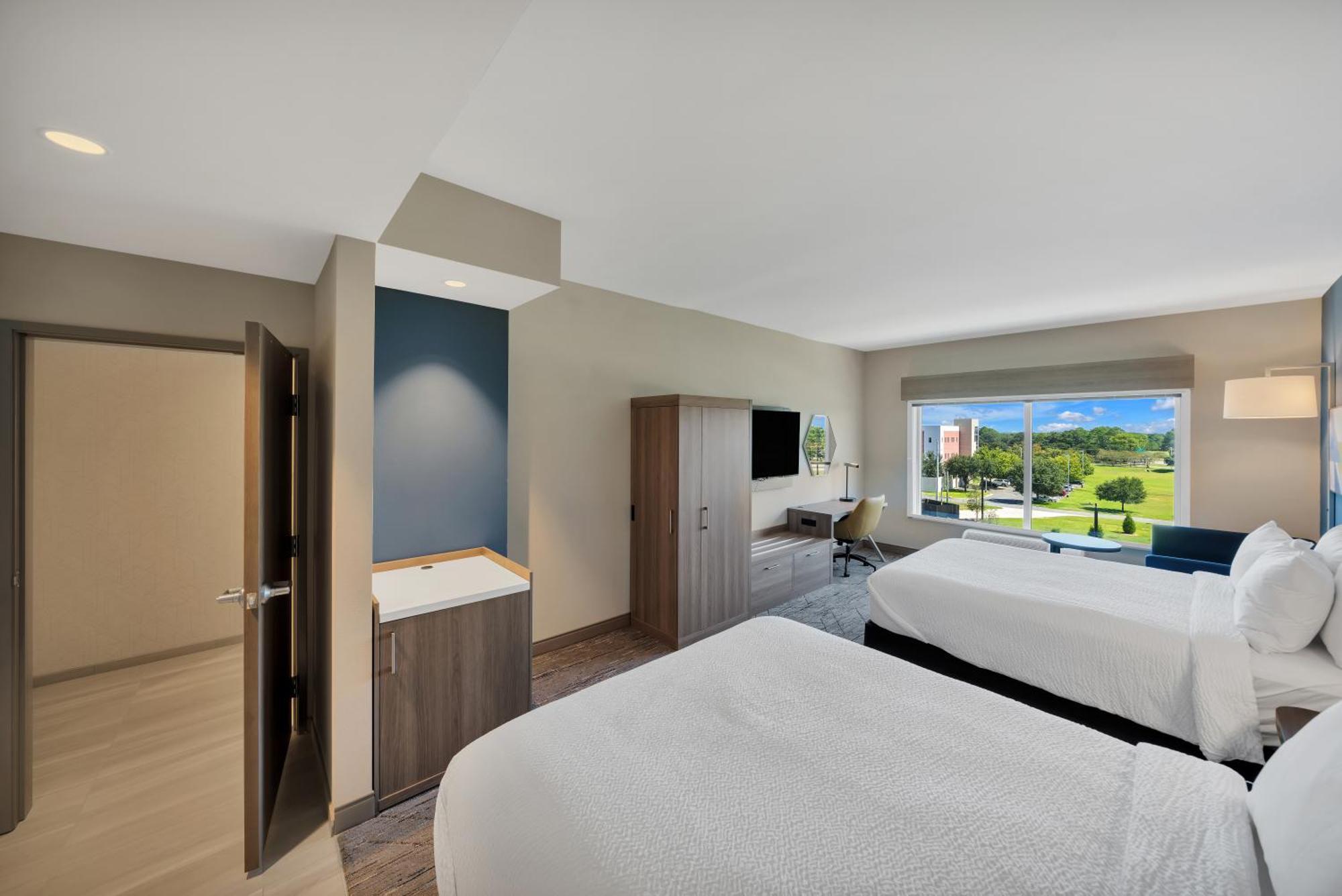 Holiday Inn Express & Suites Fort Walton Beach - Eglin Area By Ihg Luaran gambar
