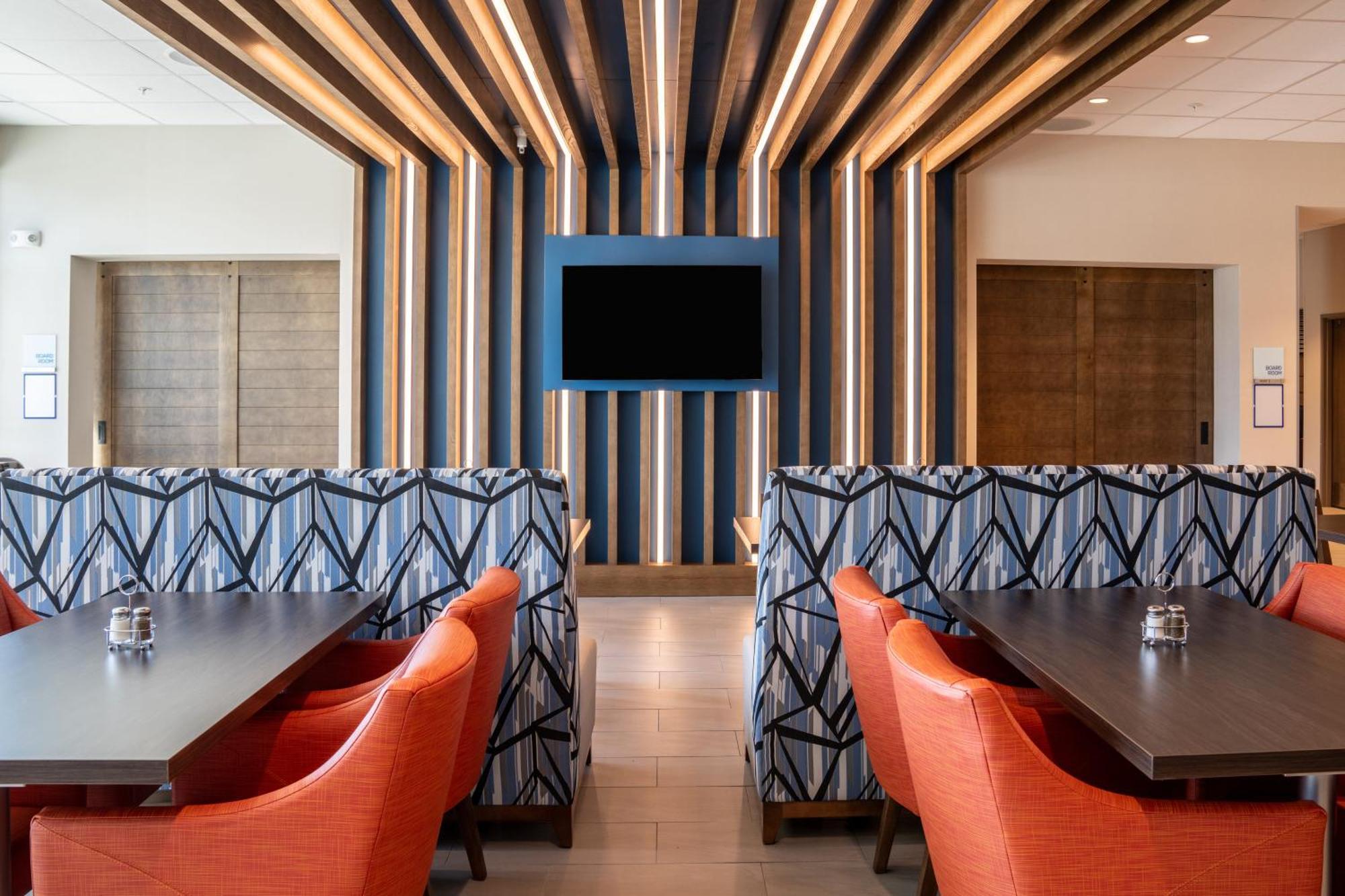Holiday Inn Express & Suites Fort Walton Beach - Eglin Area By Ihg Luaran gambar