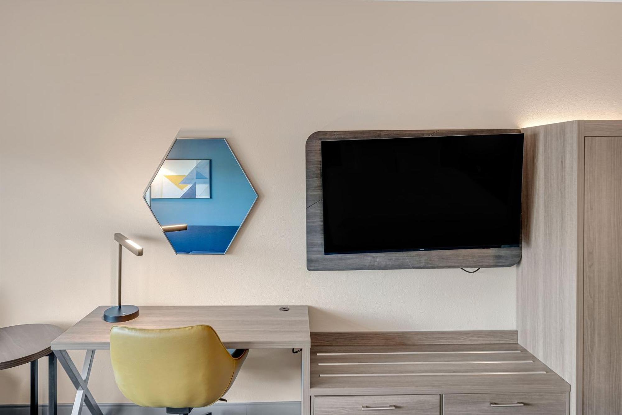 Holiday Inn Express & Suites Fort Walton Beach - Eglin Area By Ihg Luaran gambar